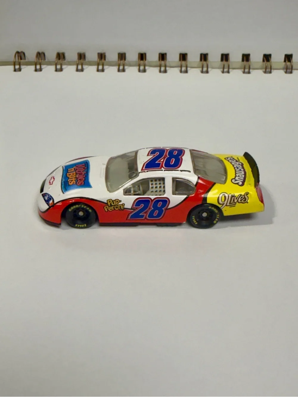 Motorsports Authentics 1/64 #28 Kibbles N Bits NASCAR Car Robert Richardson Toy